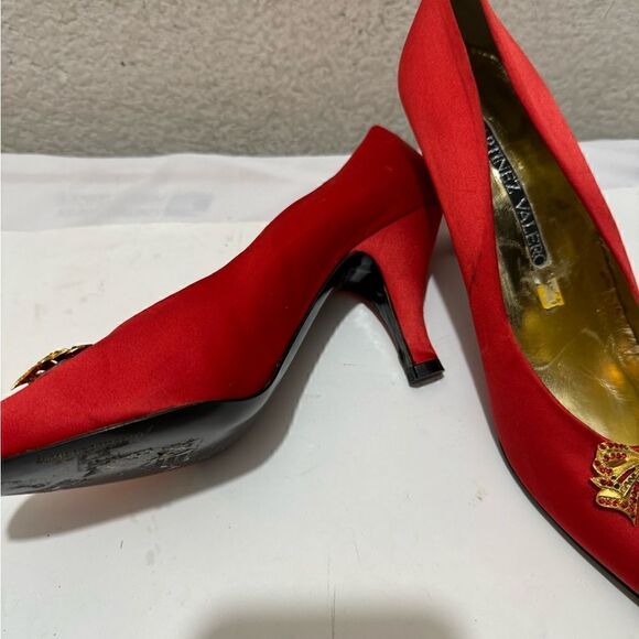 MARTINEZ VALERO Vtg 80’s Color-Blocked satin red 3" Pump size 8.5 M - Picture 3 of 10